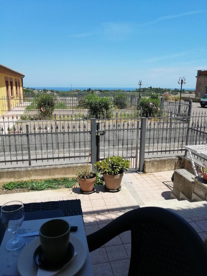 Hotel Belvedere House Civitanova Alta Exterior foto